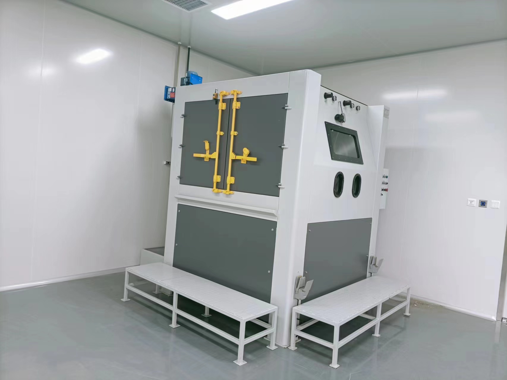 噴砂機助力化工設備延長壽命